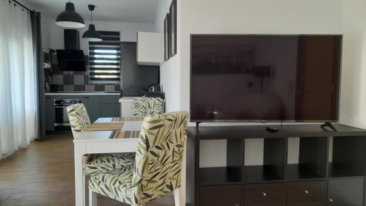 Apartments & Room Danijel Pinezići Dış mekan fotoğraf