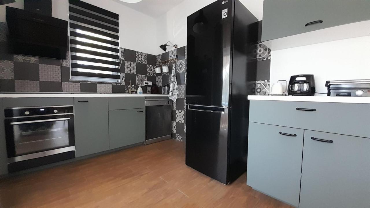 Apartments & Room Danijel Pinezići Dış mekan fotoğraf